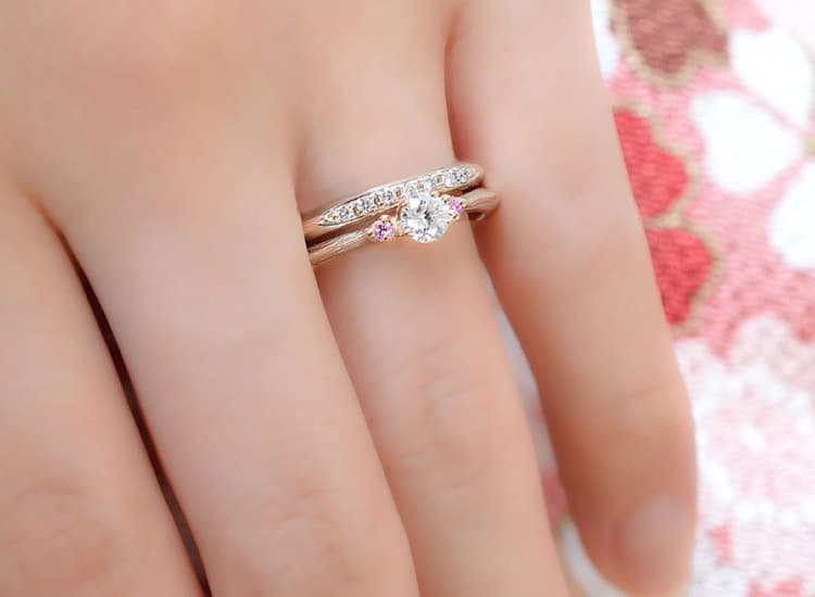 婚約指輪「恋桜」 | 結婚指輪・婚約指輪の杢目金屋