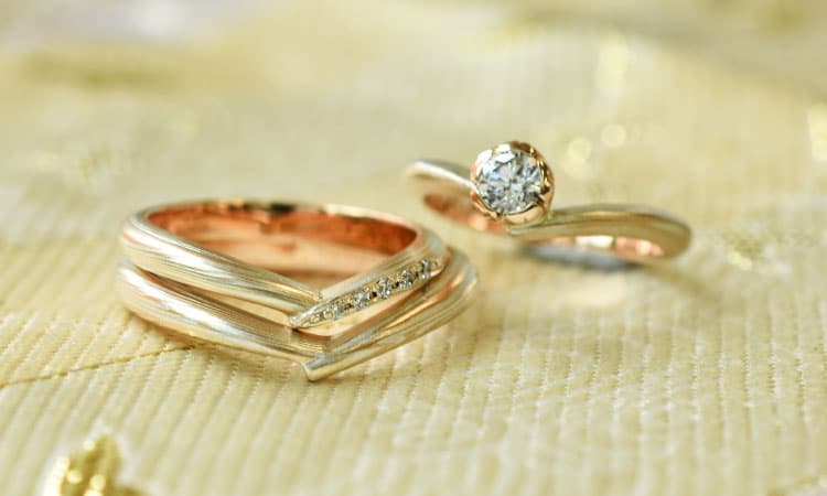 結婚指輪「逢桜」 | 結婚指輪・婚約指輪の杢目金屋