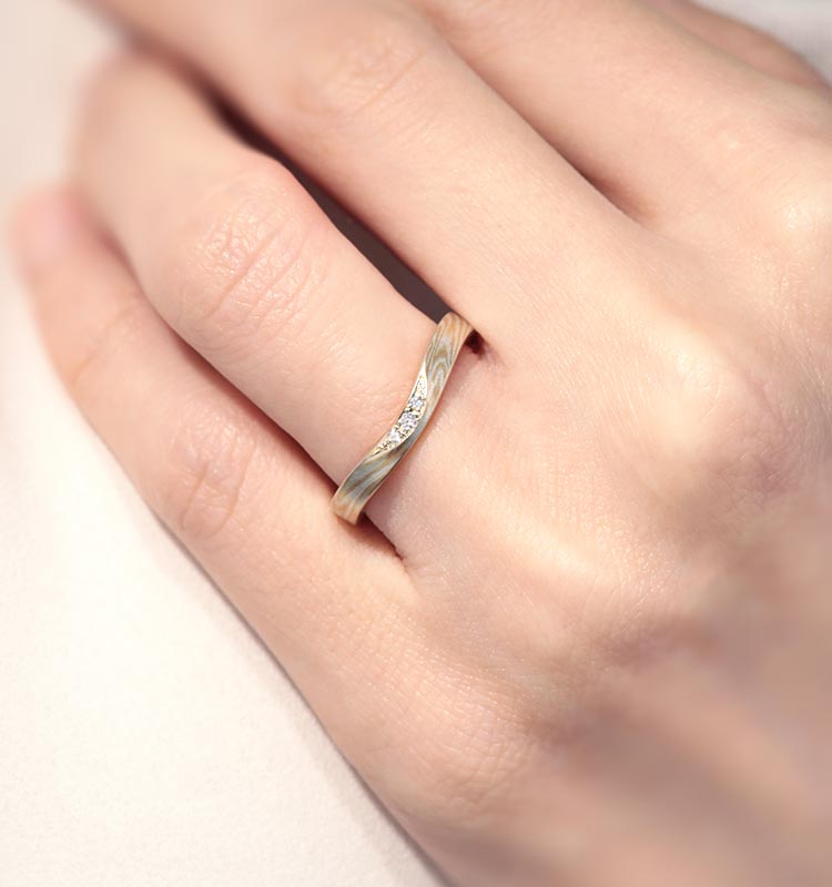 結婚指輪「木目金V字」｜和オーダーメイドの杢目金屋