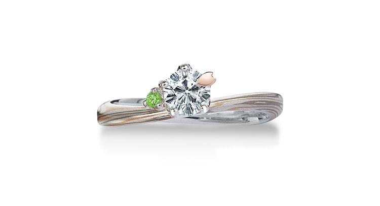 Engagement ring（Koi-kaze）: Emerald on the surface