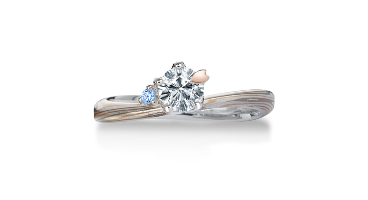 Engagement ring（Koi-kaze）: blue diamond on the surface