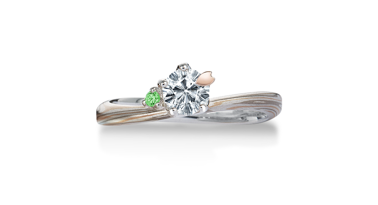 Engagement ring（Koi-kaze）: green diamond on the surface